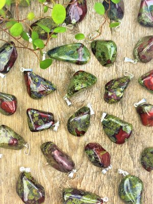 Jaspis, Drakblod Hänge Nugget