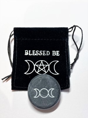 No Worry, Triple Moon