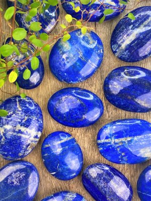 Lapis Lazuli, Palm stones