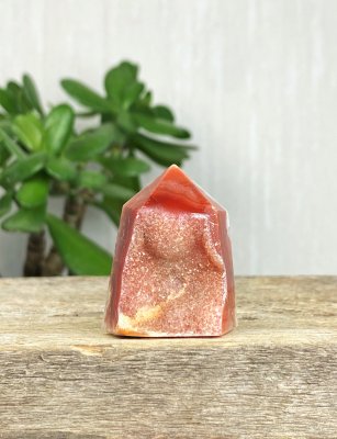 Agate, Red lace Point with Druzy