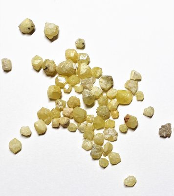Rhodizite, Råa Storpack