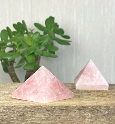 Rose Quartz, Pyramids