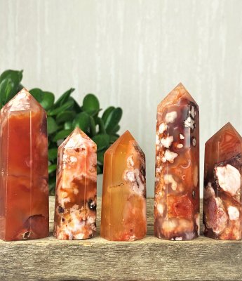 Agat, Röd Blomster Spets