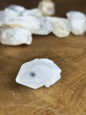 Hollandit, Stjärnkvarts Rå Bit