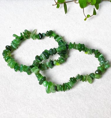 Jade, Nefrit Armband Chips