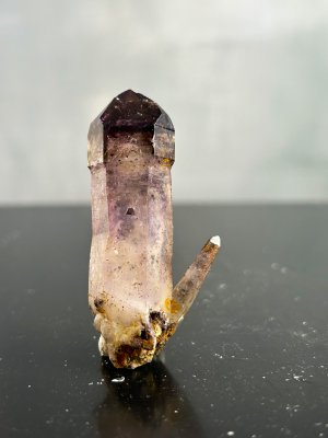 Brandberg, Amethyst Raw point with child