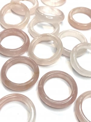 Rose quartz, Stone Ring