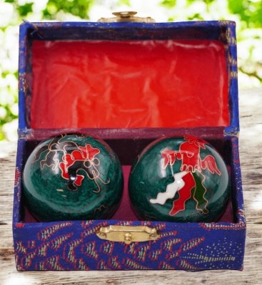 Product Image for Stress Kulor, Grön Drakar (4cm)