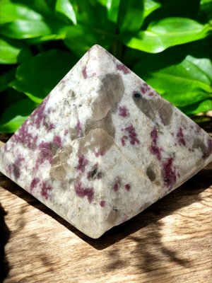 Tourmaline, Pink Pyramid XL