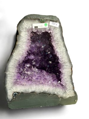 Amethyst, Geode
