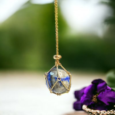 Necklace, with Bead cage Gold