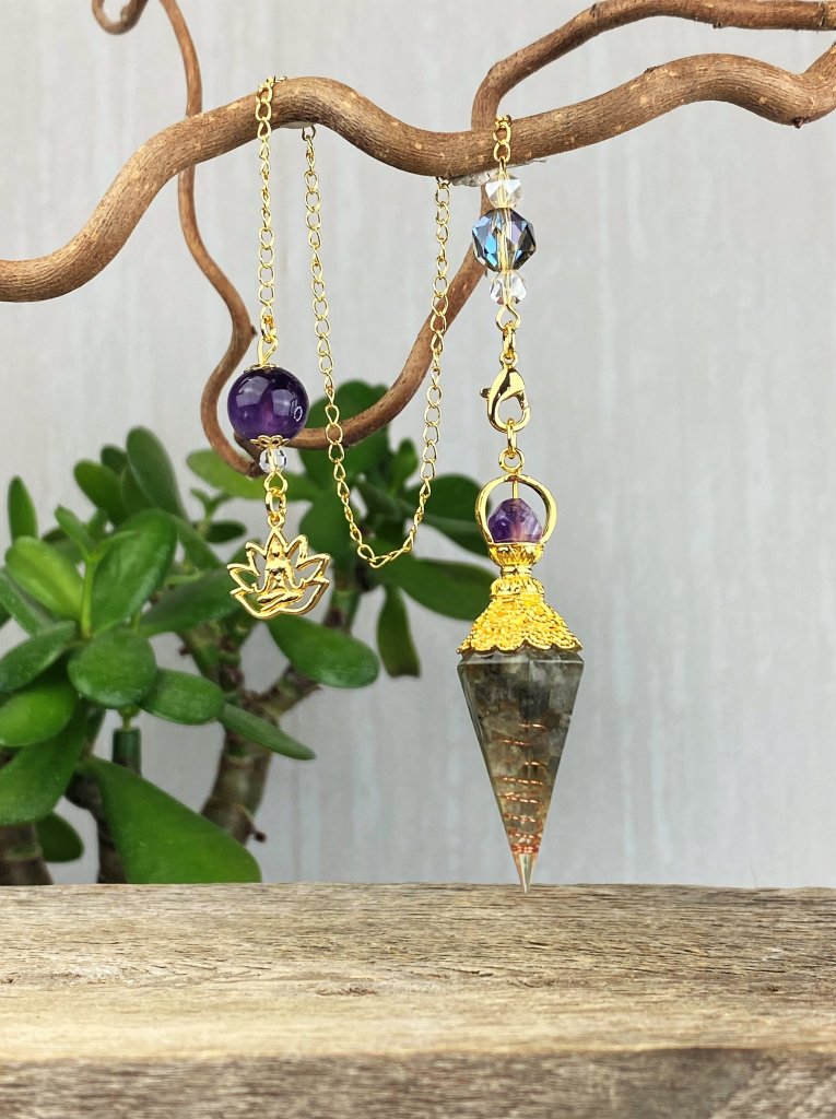 Product Image for Labradorit, Pendel Orgonit Guld